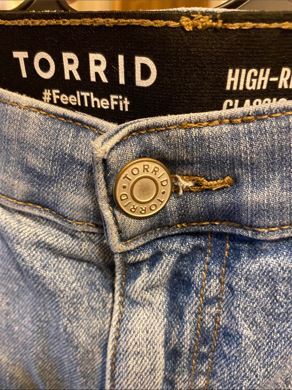 Torrid High Rise Baggy Straight Jeans Distressed Size 26